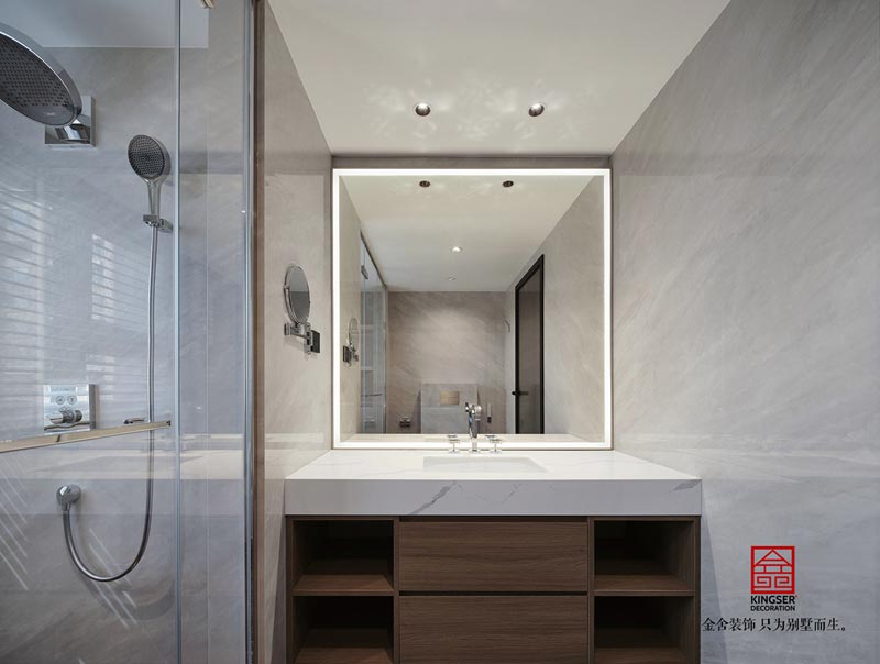 榮盛華府200平米現(xiàn)代風(fēng)格裝修實(shí)景圖